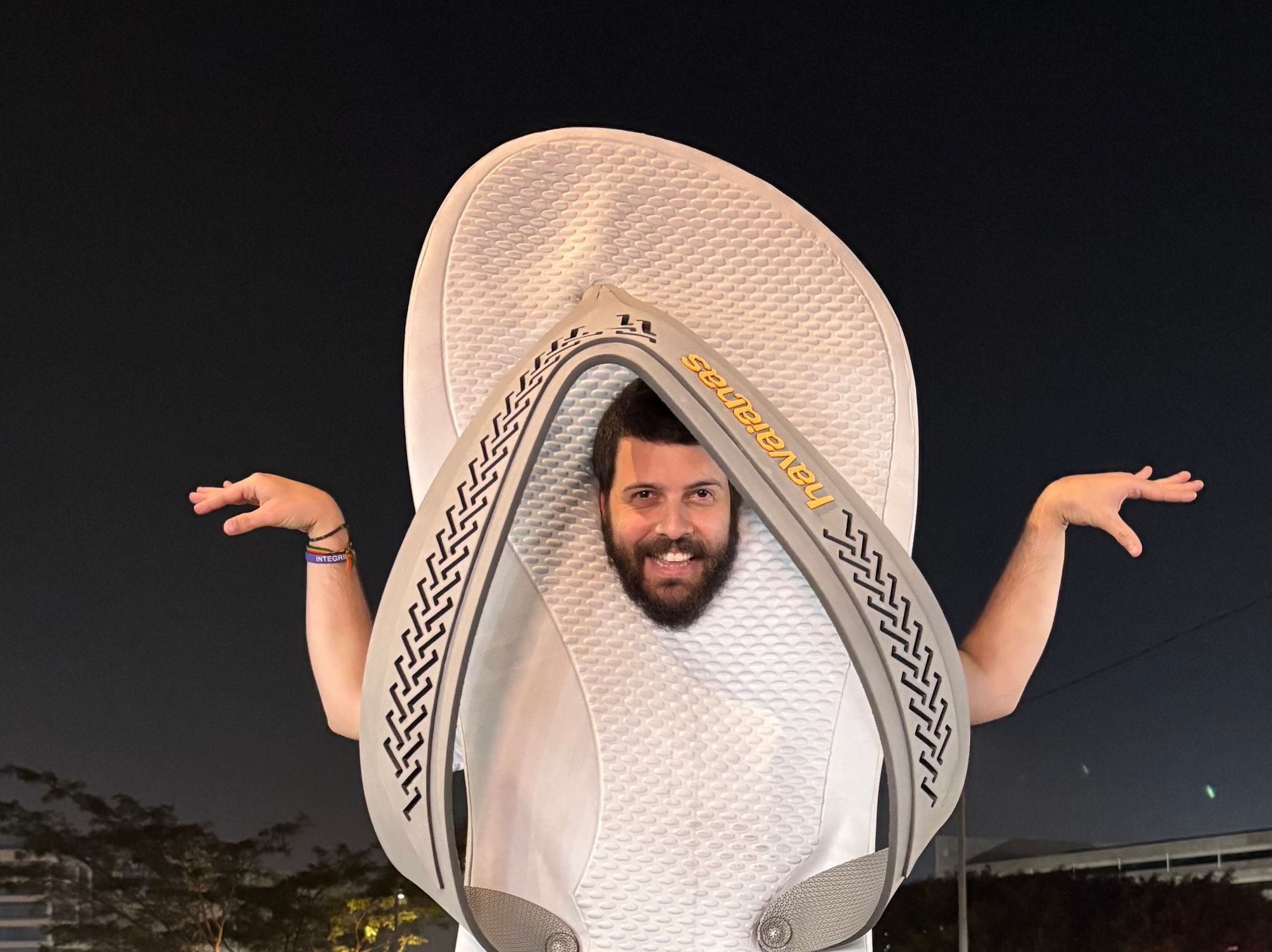 Havaianas une futebol e conforto em lançamento