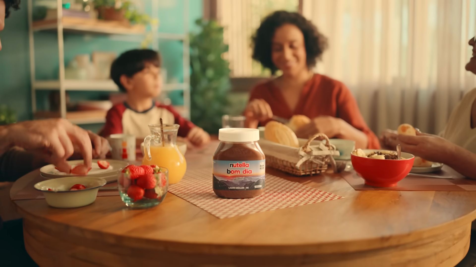 Nutella homenageia o nascer do sol no Brasil