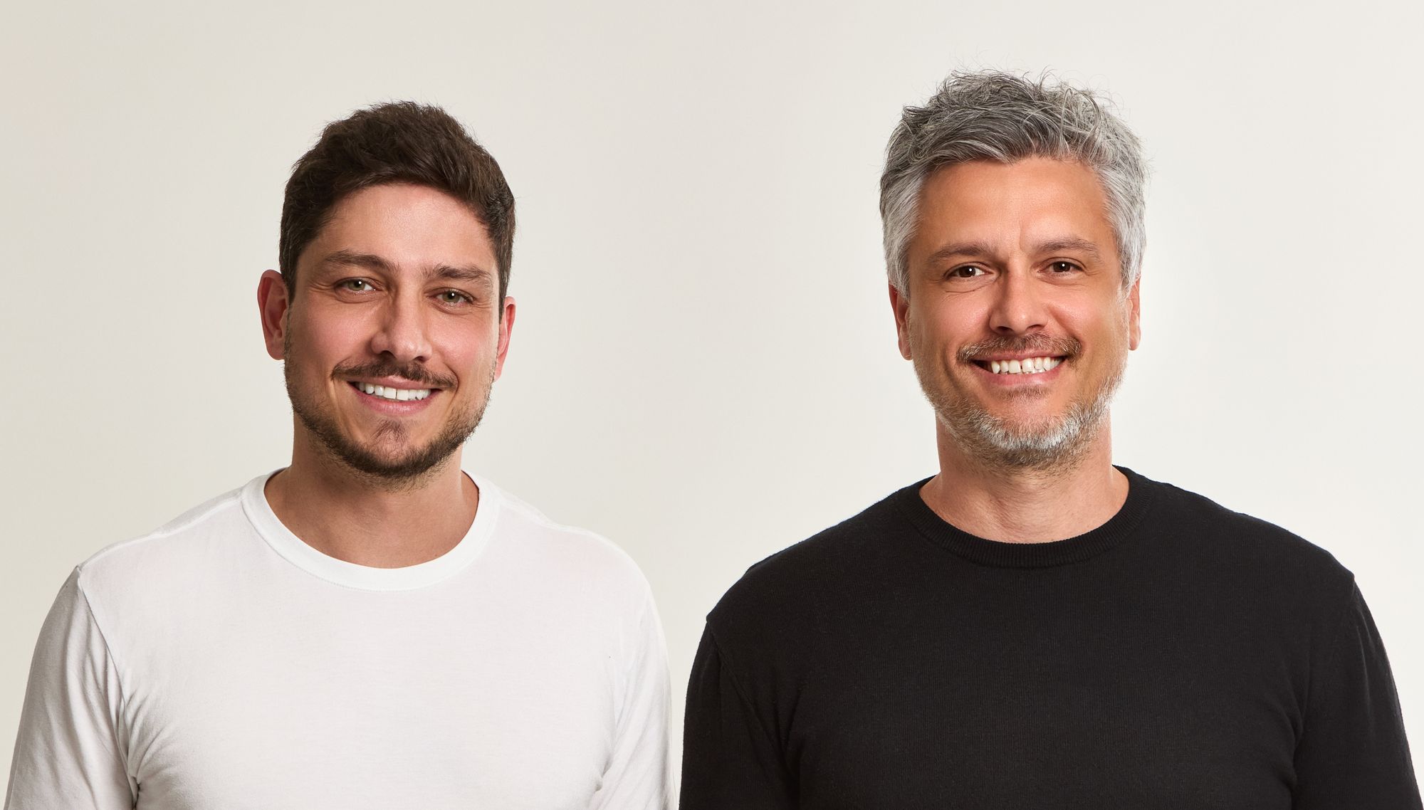 AlmapBBDO promove e anuncia novos VPs de criação