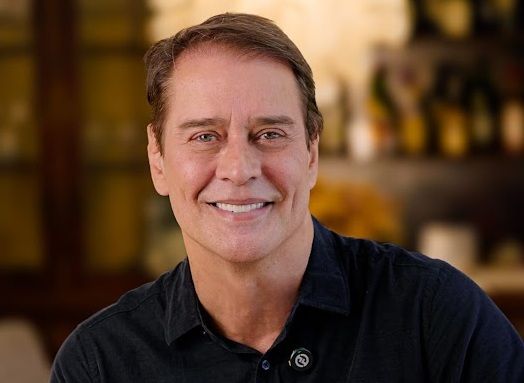 Com Marcello Antony, QuintoAndar celebra o Dia do Corretor de Imóveis