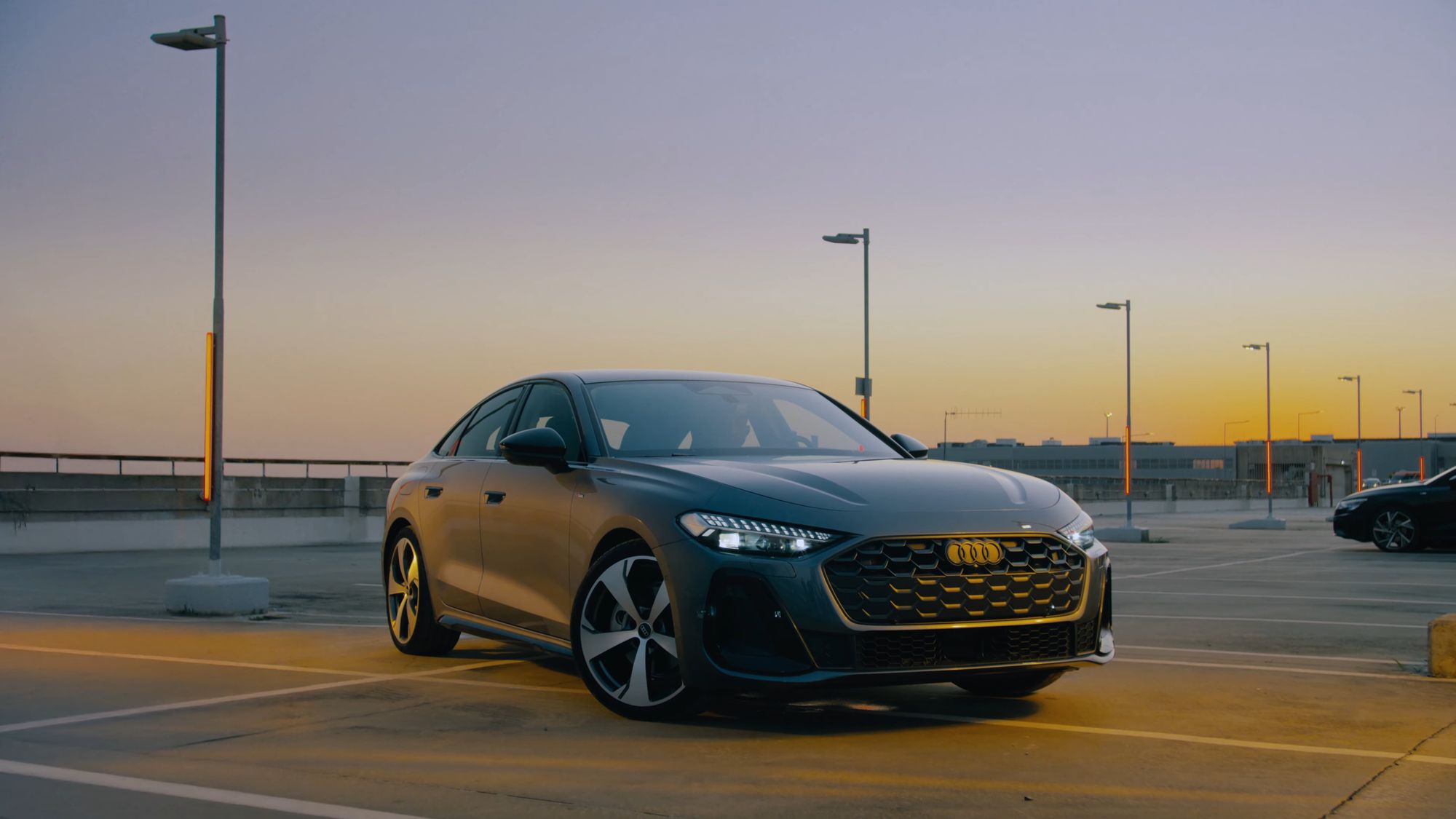Novo Audi A5 chega ao Brasil com campanha 'Chegar lá é só o começo'