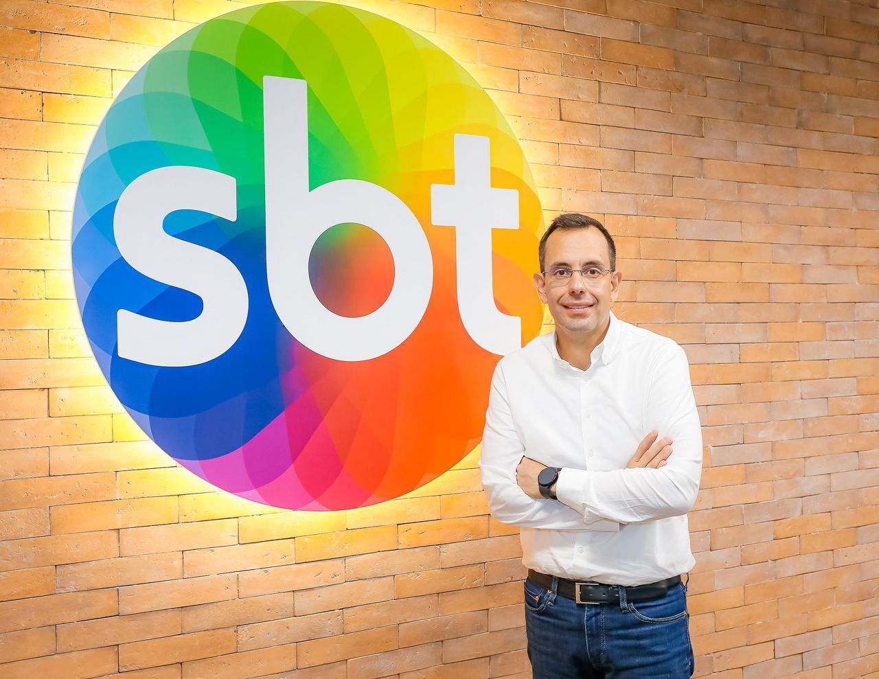 SBT anuncia saída de Vicente Varela