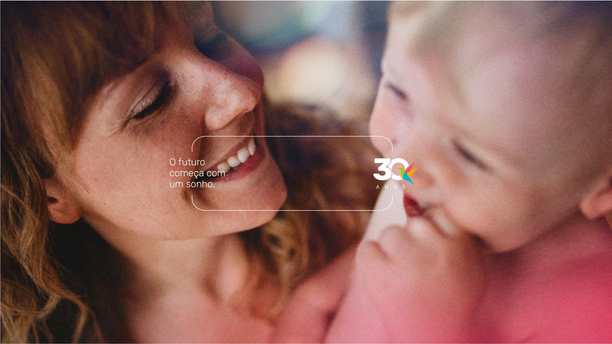 Clínica Huntington celebra 30 anos com campanha digital