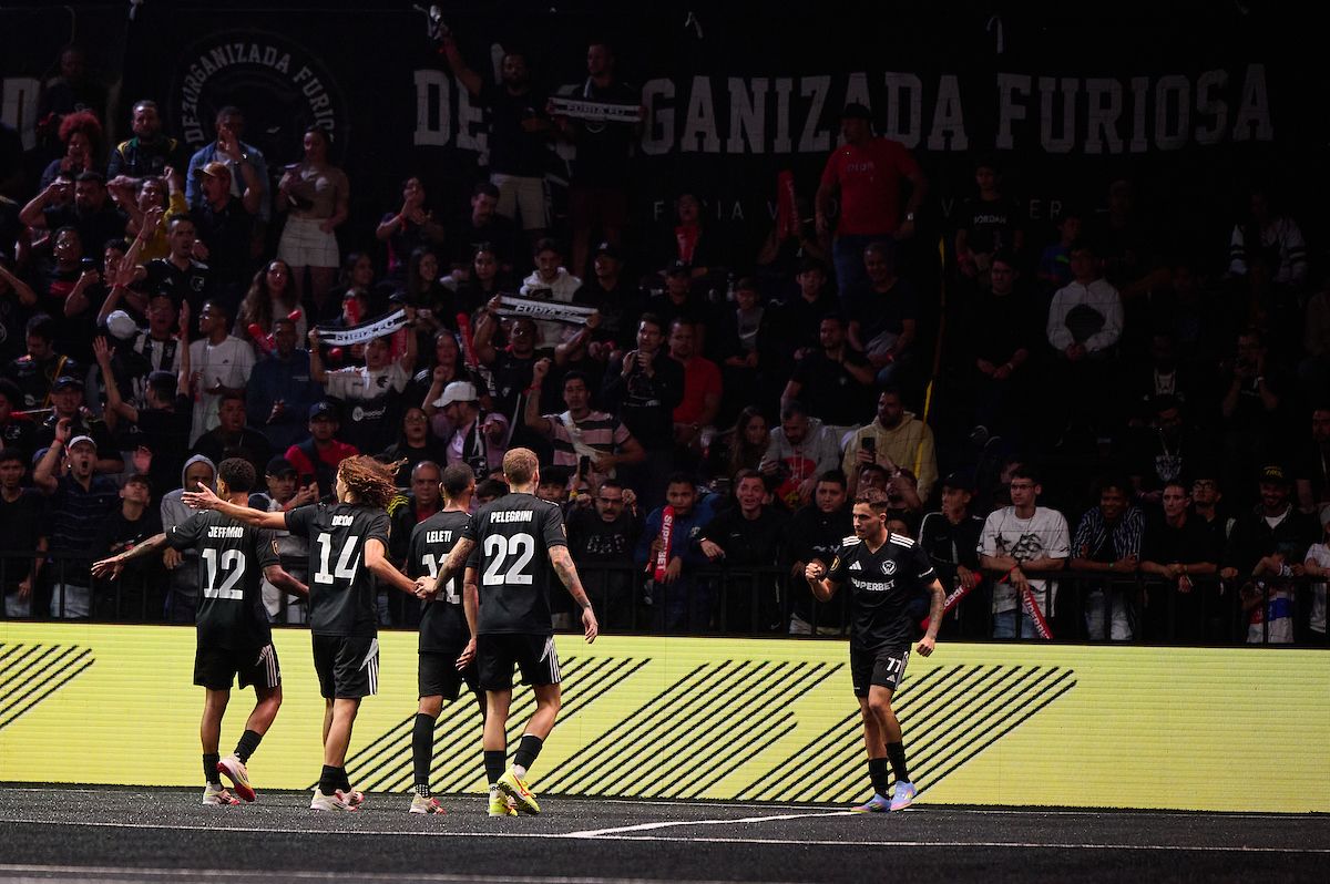 74% da Geração Z acompanha Kings League enquanto interage nas redes sociais
