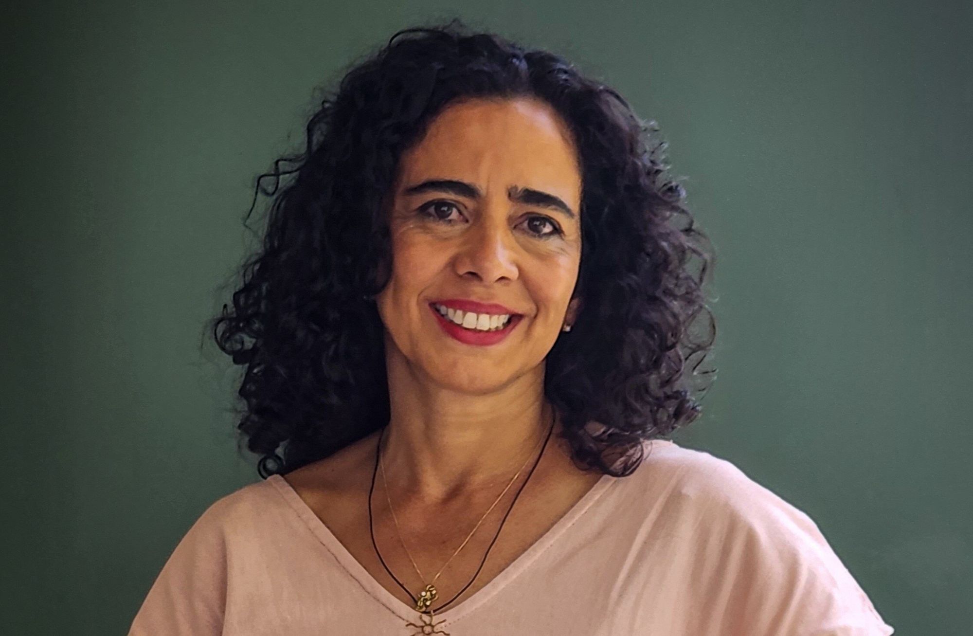 Cris Pereira Heal deixa vice-presidência de negócios da Fbiz