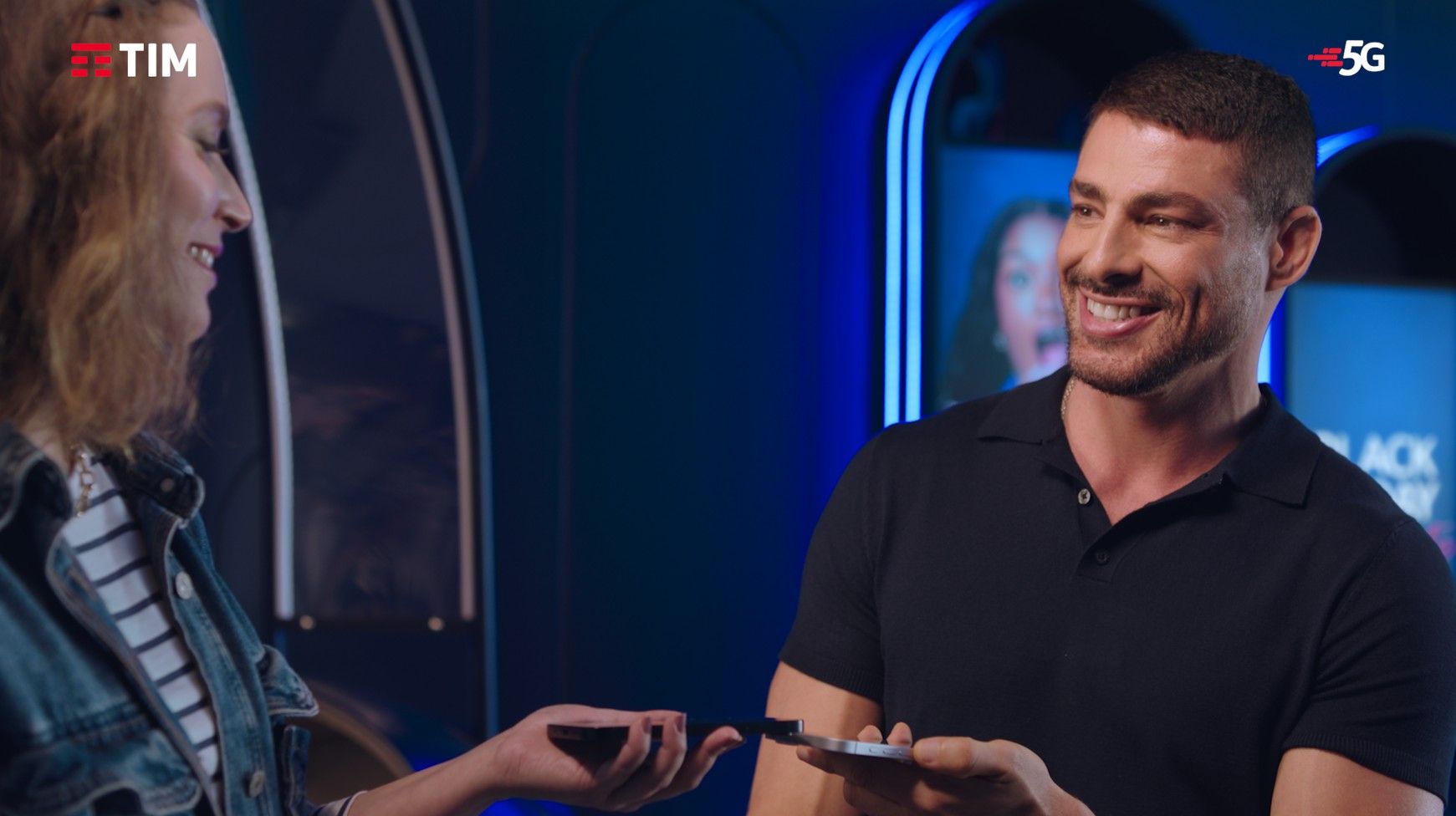 Com Cauã Reymond, TIM ativa 'oferta indecente' na madrugada da Globo