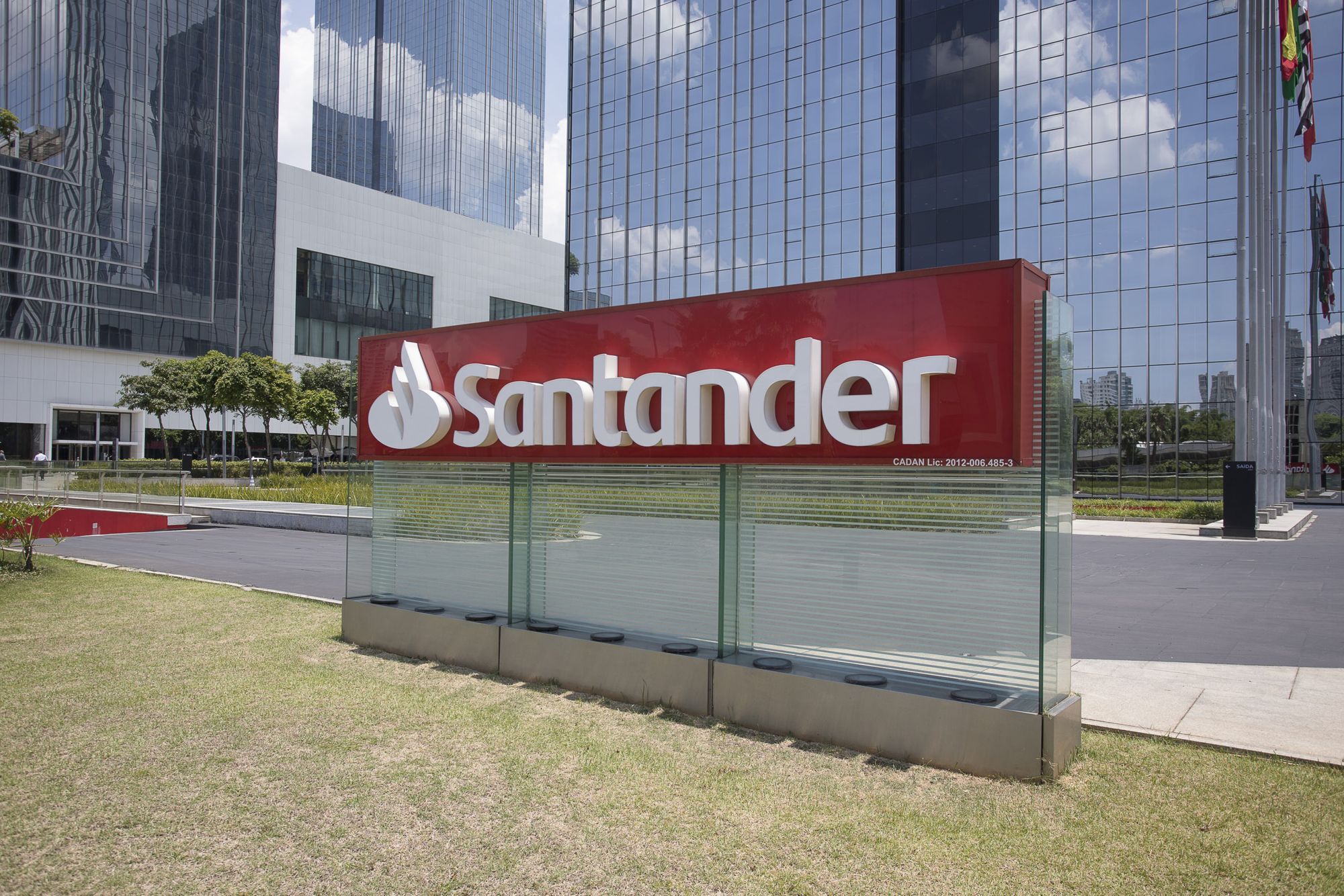 Santander passa a ser atendido pela Publicis Brasil