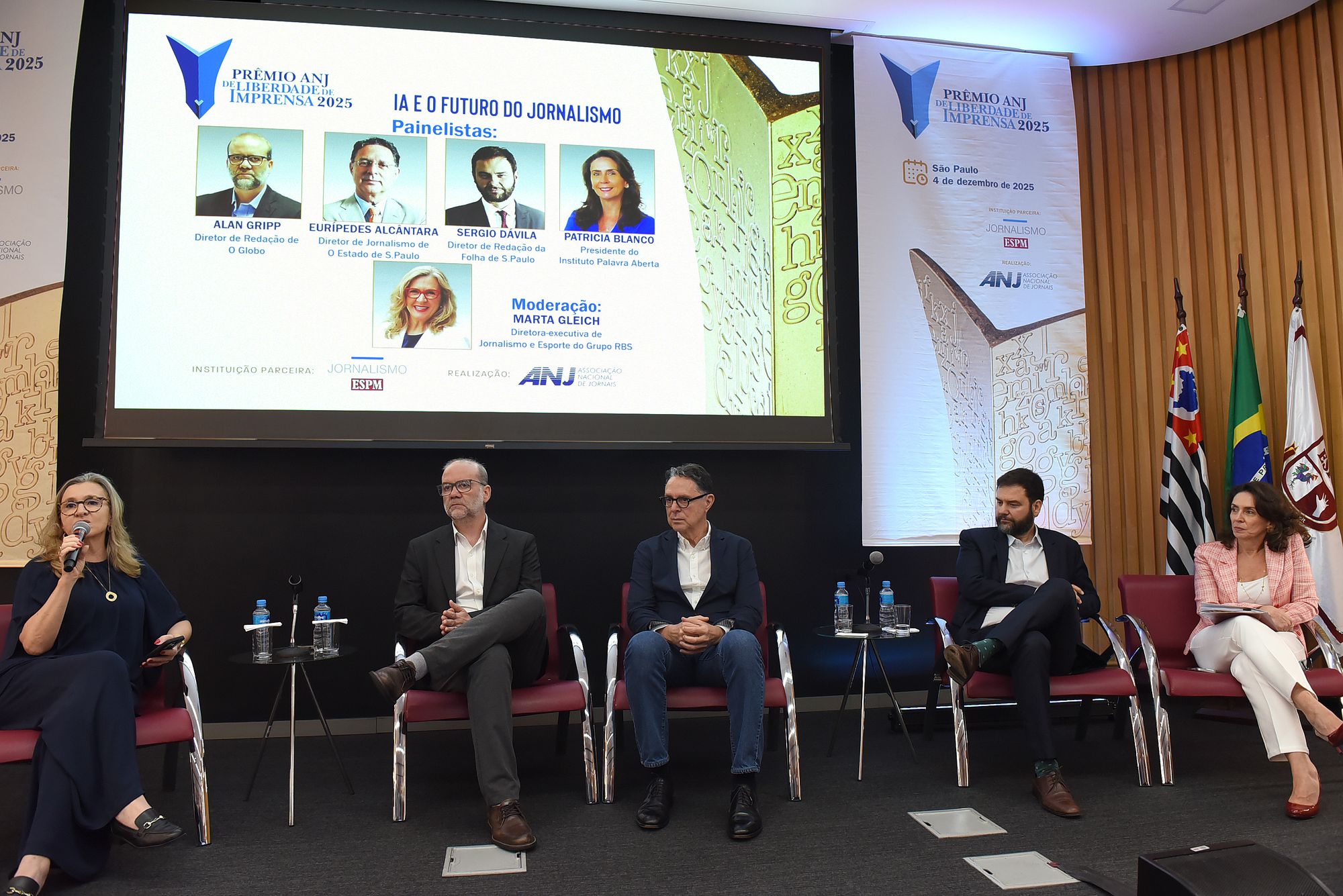 ANJ premia Instituto Palavra Aberta e homenageia jornais centenários