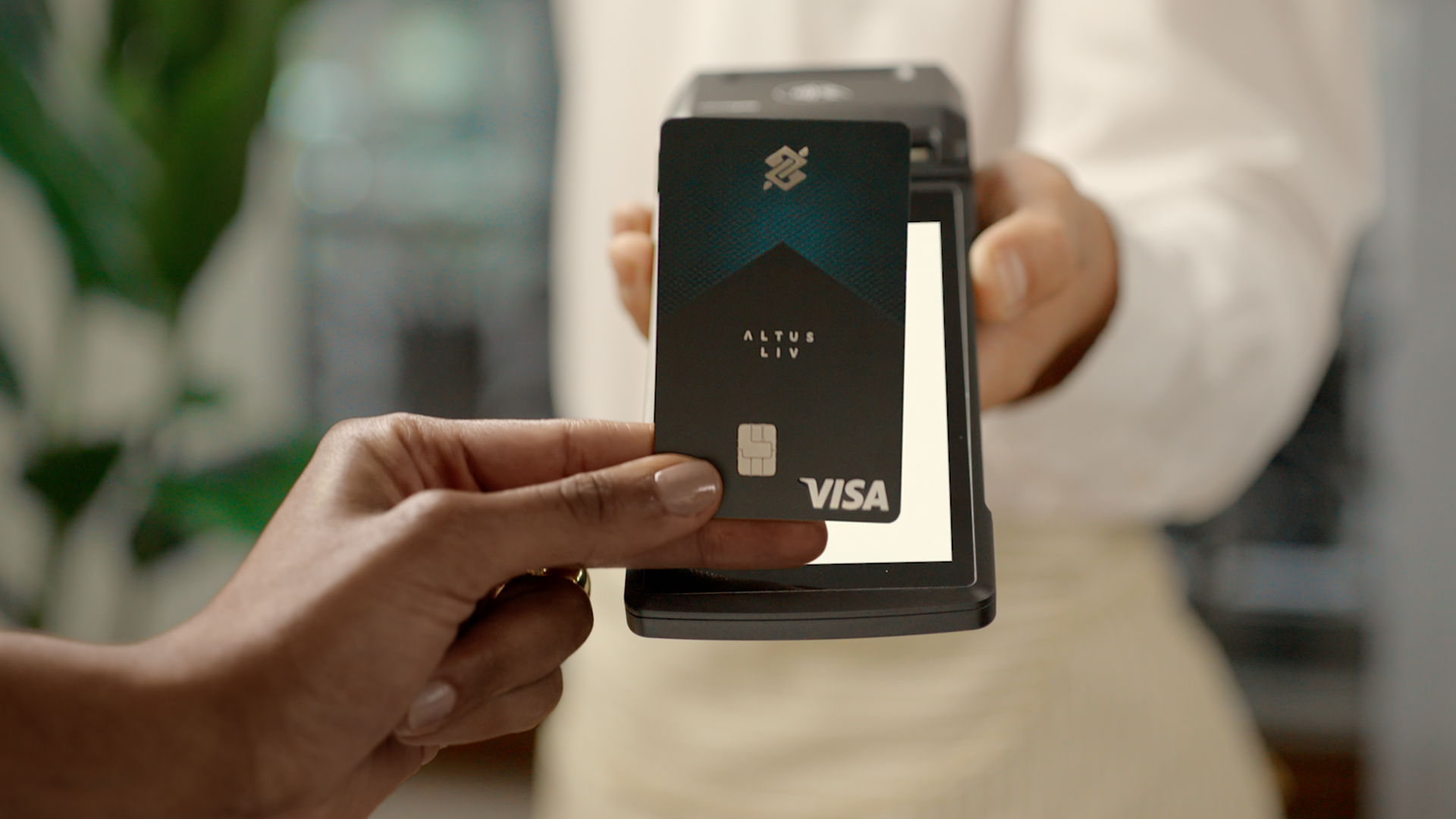 Banco do Brasil lança cartão Altus Liv em campanha criada pela WMcCann