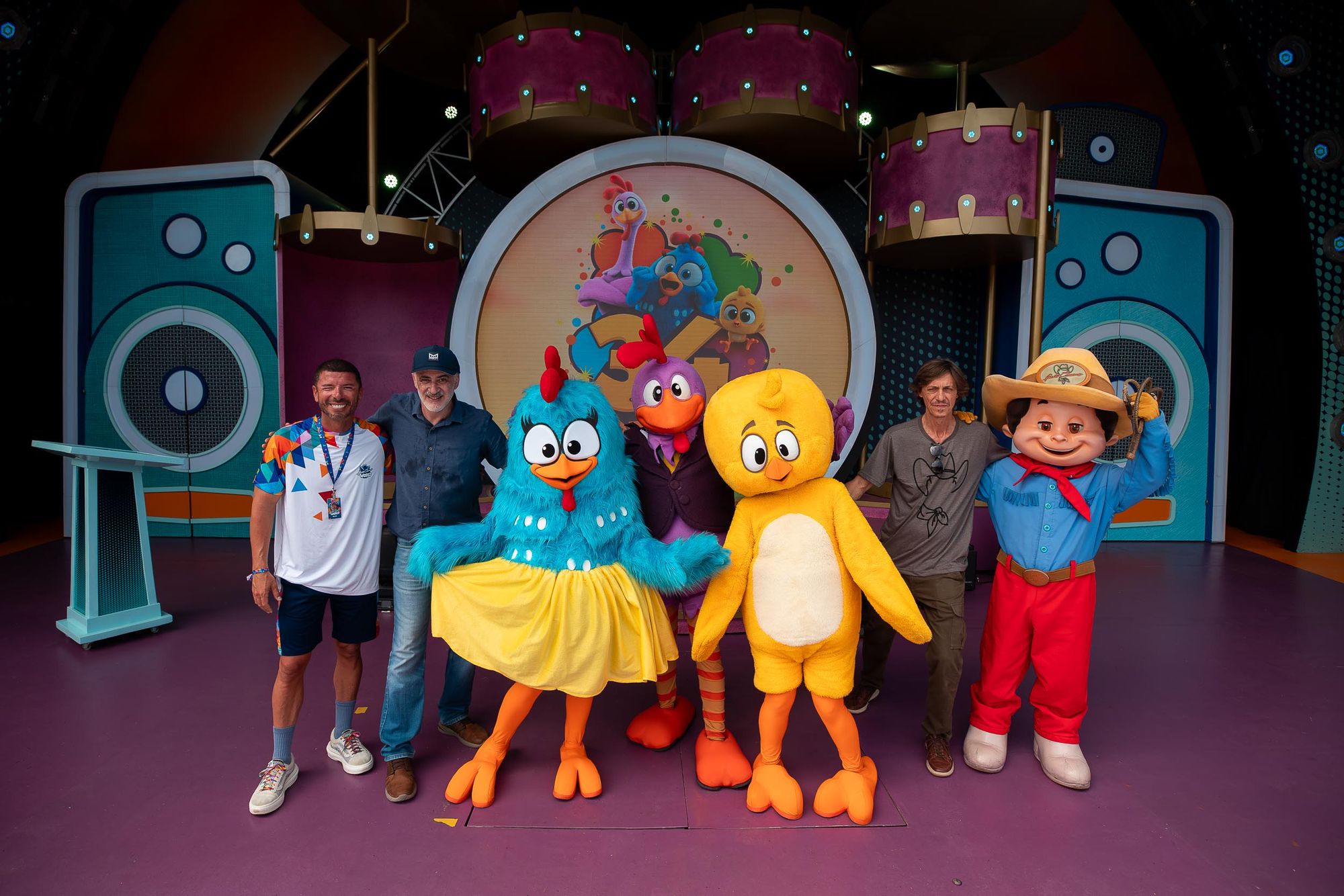Beto Carrero World celebra 34 anos e anuncia área da Galinha Pintadinha