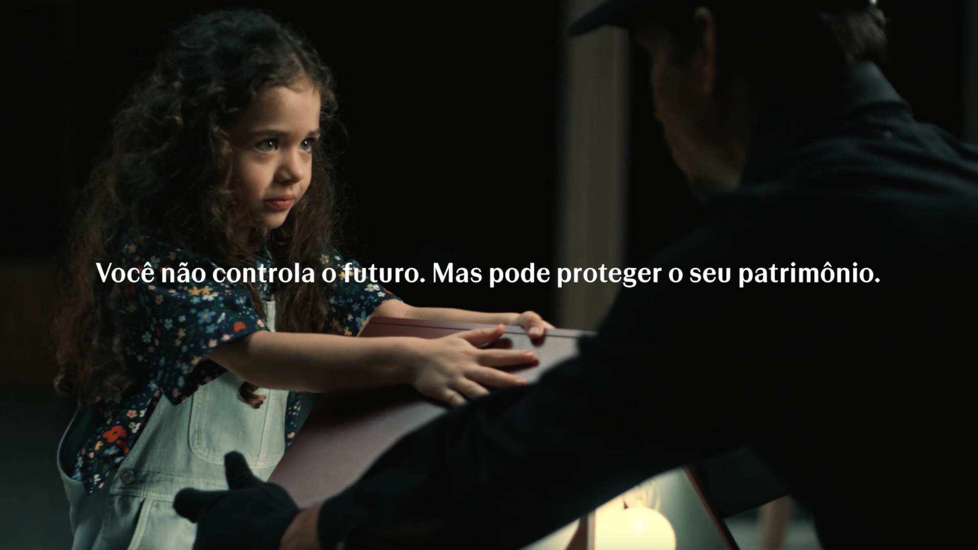 Avenue apresenta filme sobre investimento em cenário de instabilidade