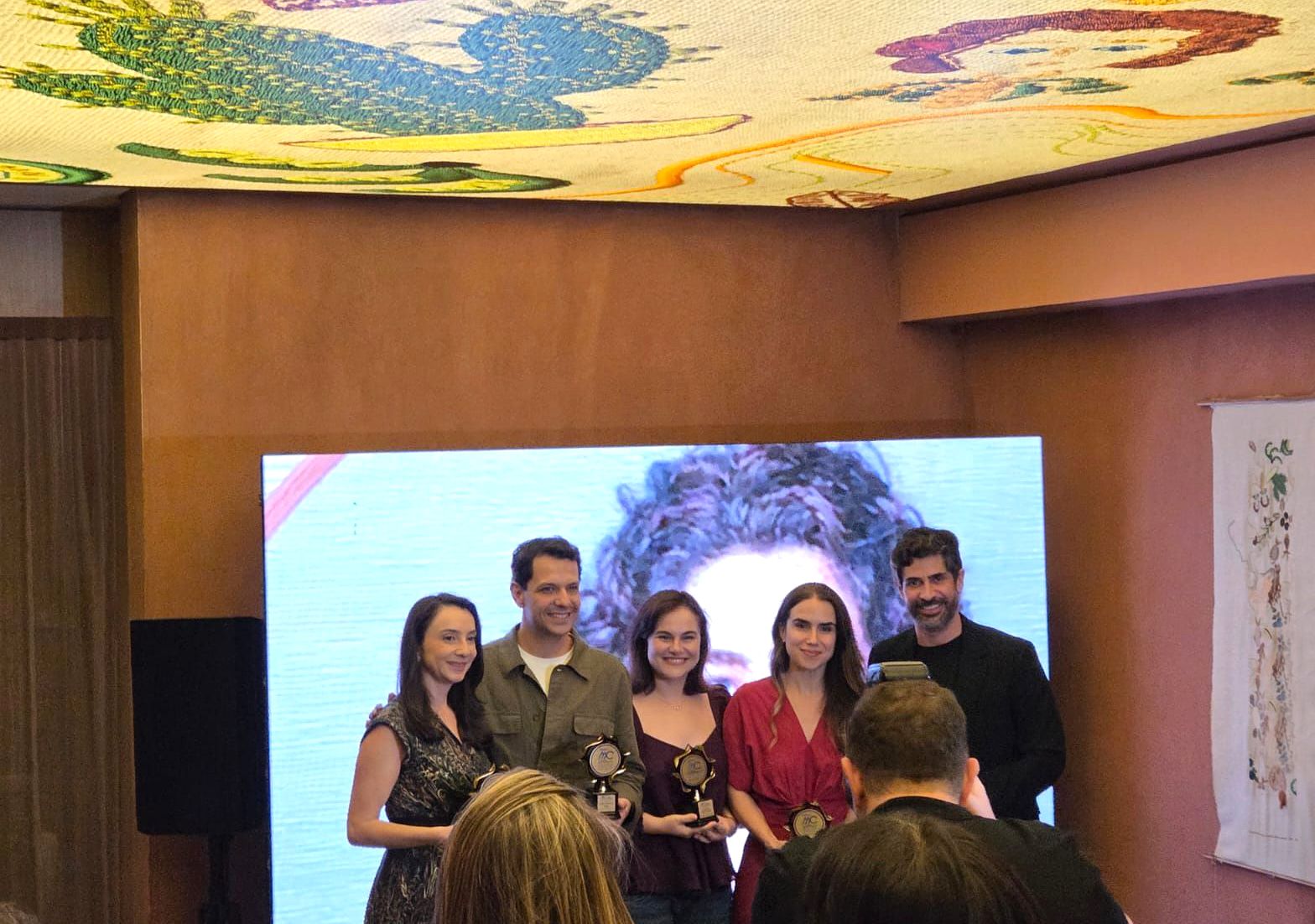 Prêmio Marcas & Consumidores reúne vencedores do ano para entrega de troféus