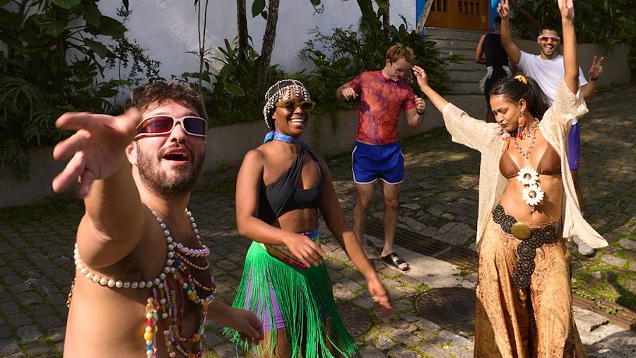 Airbnb lança campanha para o Carnaval