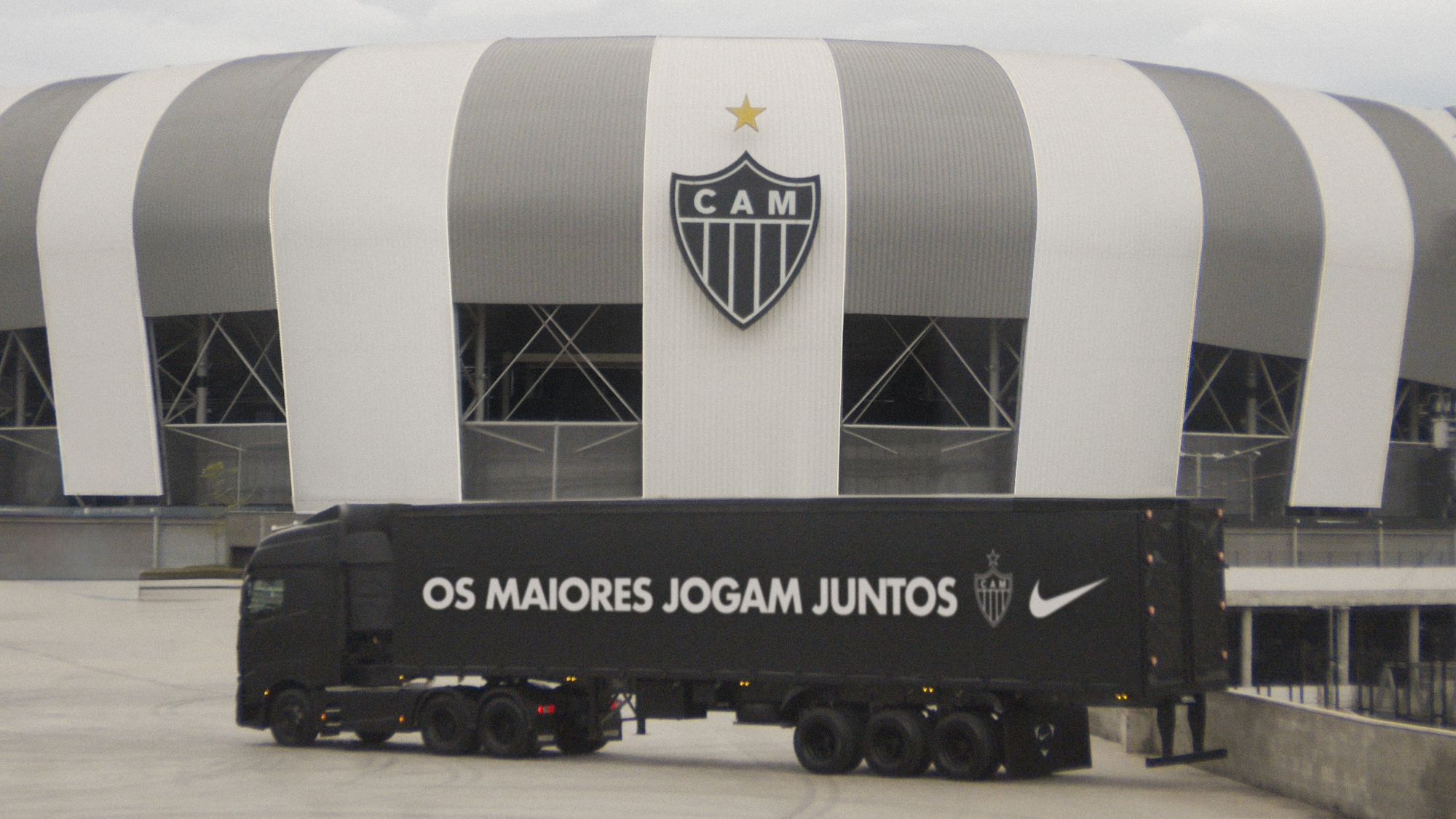'Os Maiores Jogam Juntos': Nike e Atlético anunciam parceria
