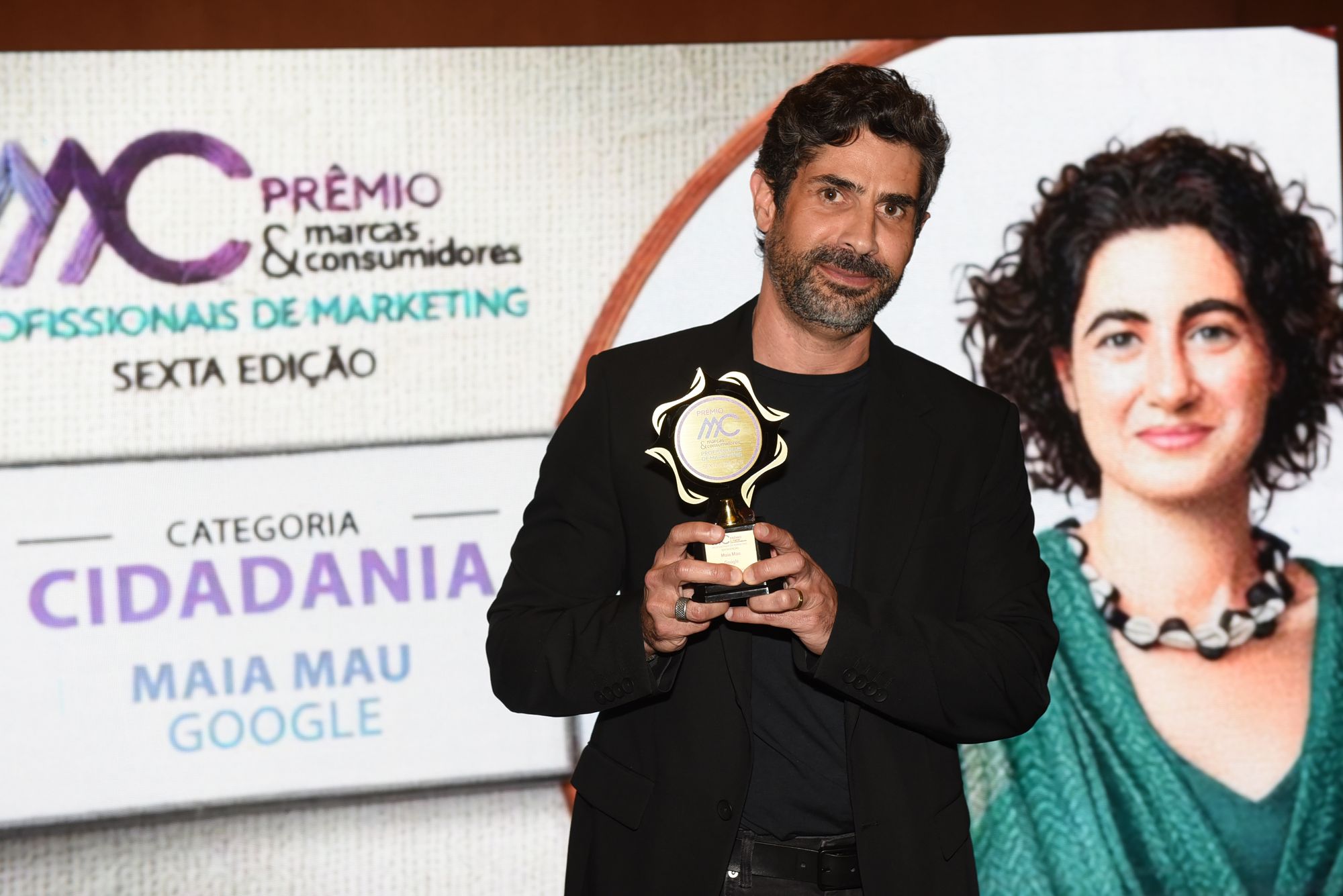 Prêmio Marcas & Consumidores reúne vencedores do ano para entrega de troféus