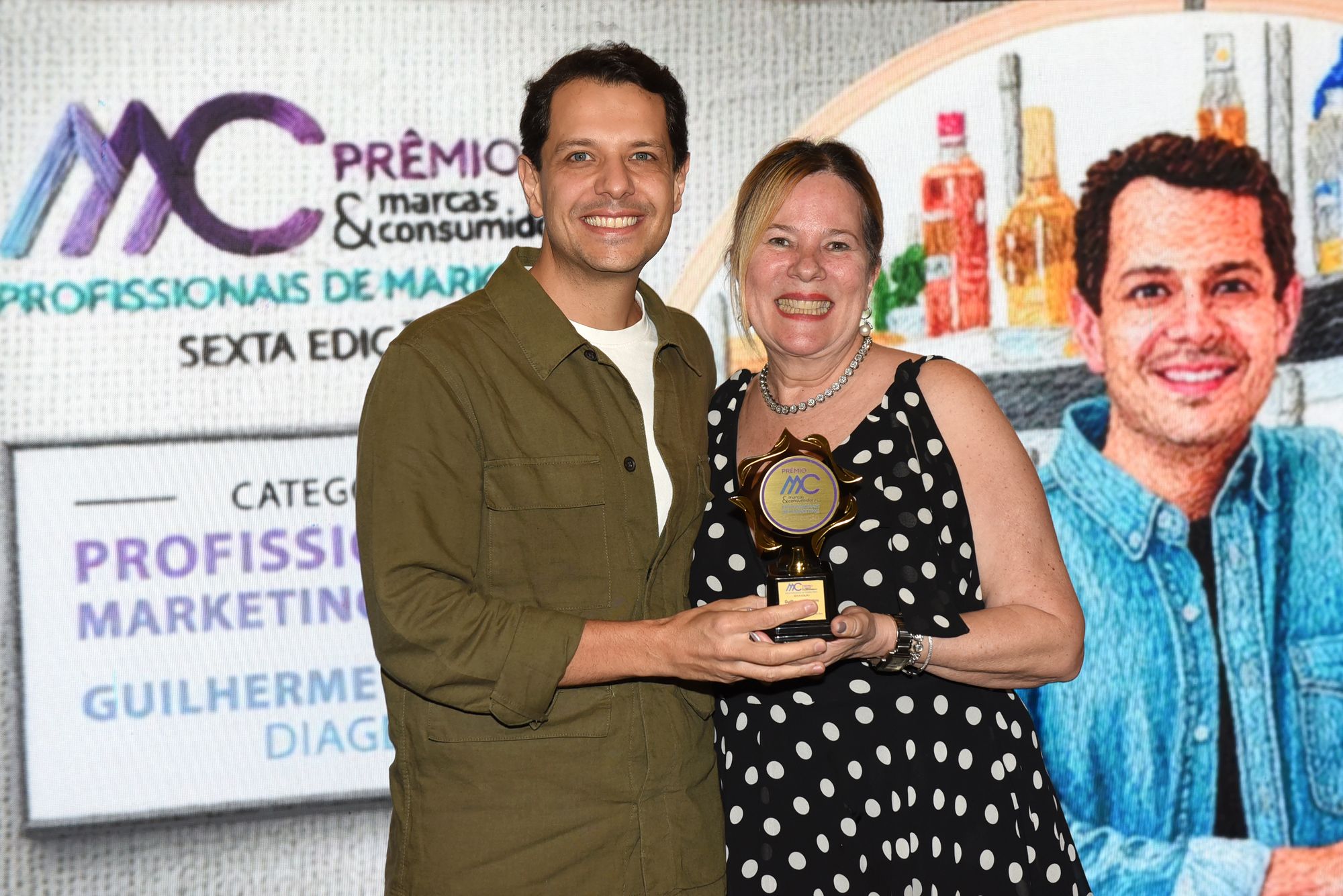 Prêmio Marcas & Consumidores reúne vencedores do ano para entrega de troféus