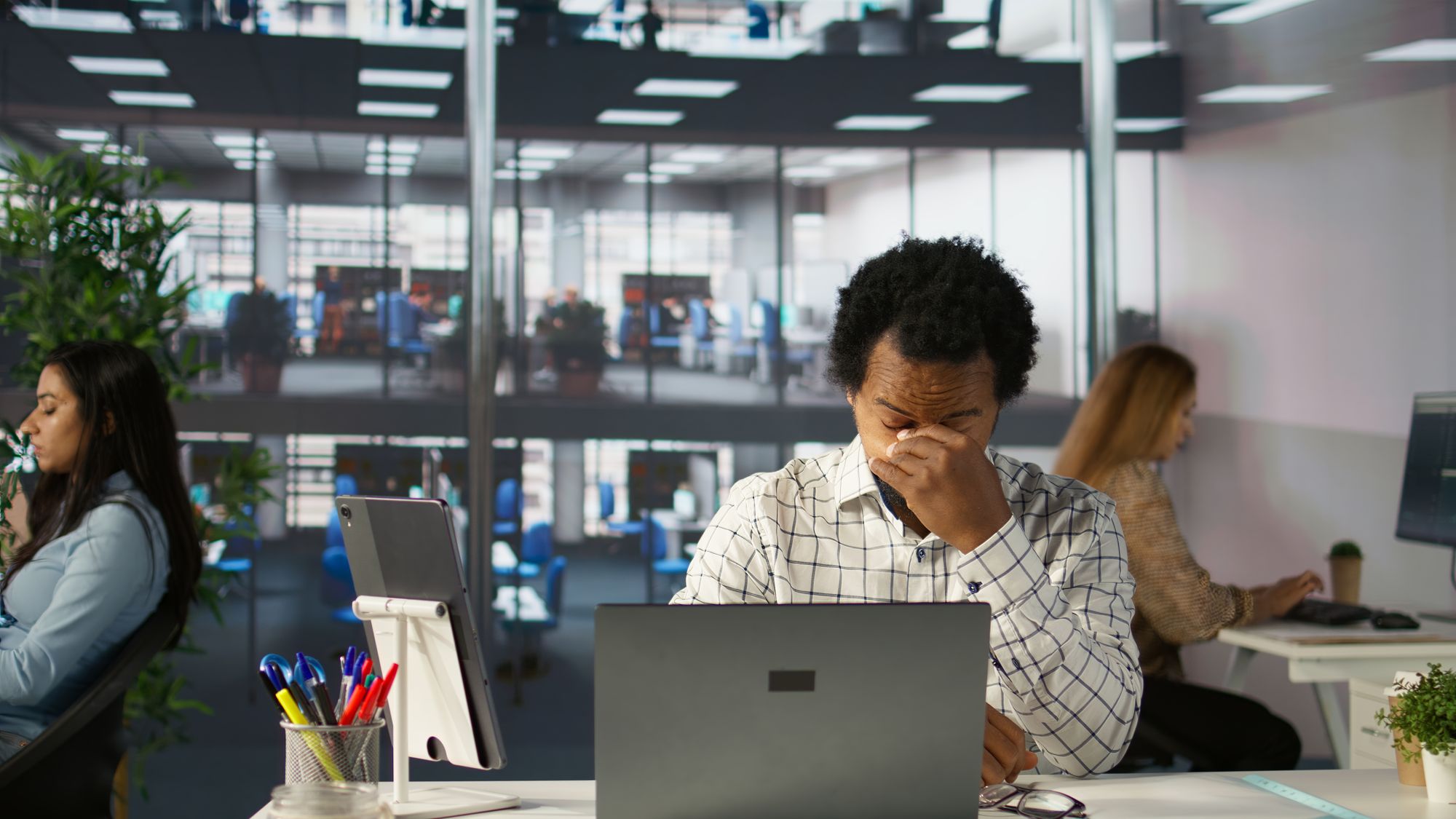 ‘Janeiro branco’ amplia debate sobre saúde mental como agenda do mercado