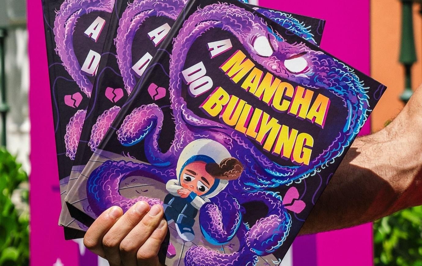 Vanish transforma campanha em livro educativo contra o bullying