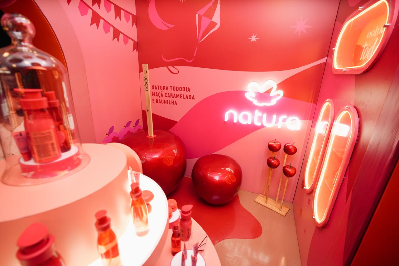 AKM reassume conta de conteúdo de Natura & Avon