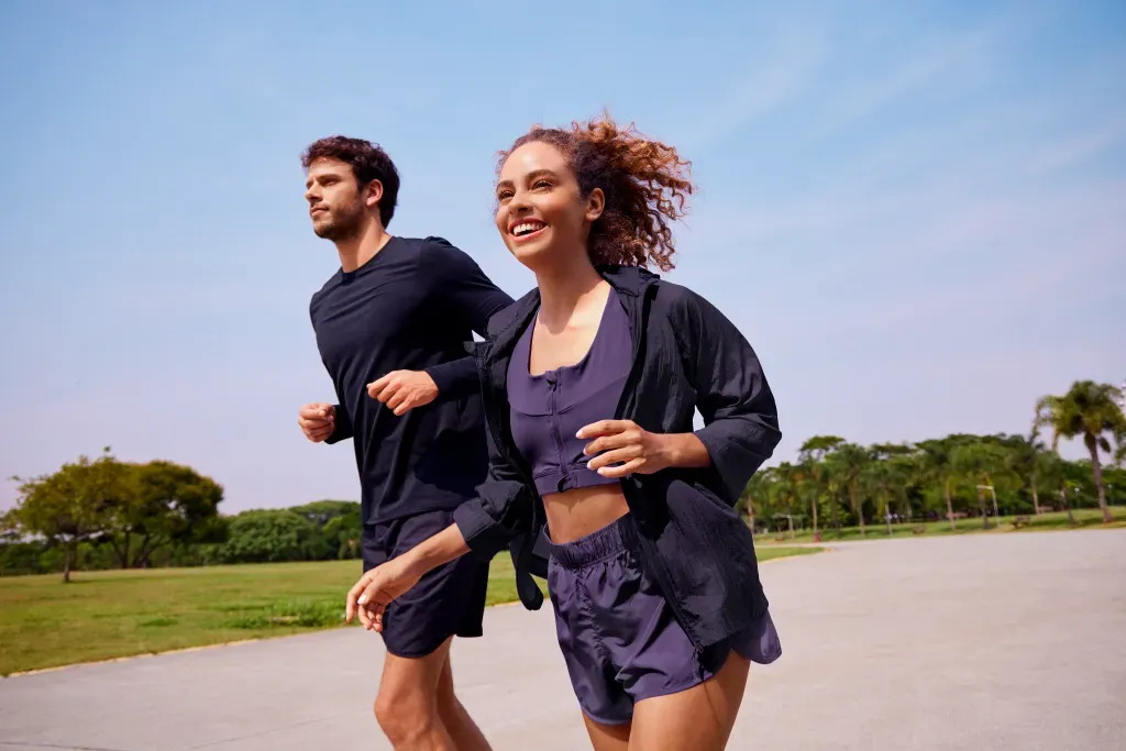 Nubank Ultravioleta firma parceria com provas de triatlo do Ironman