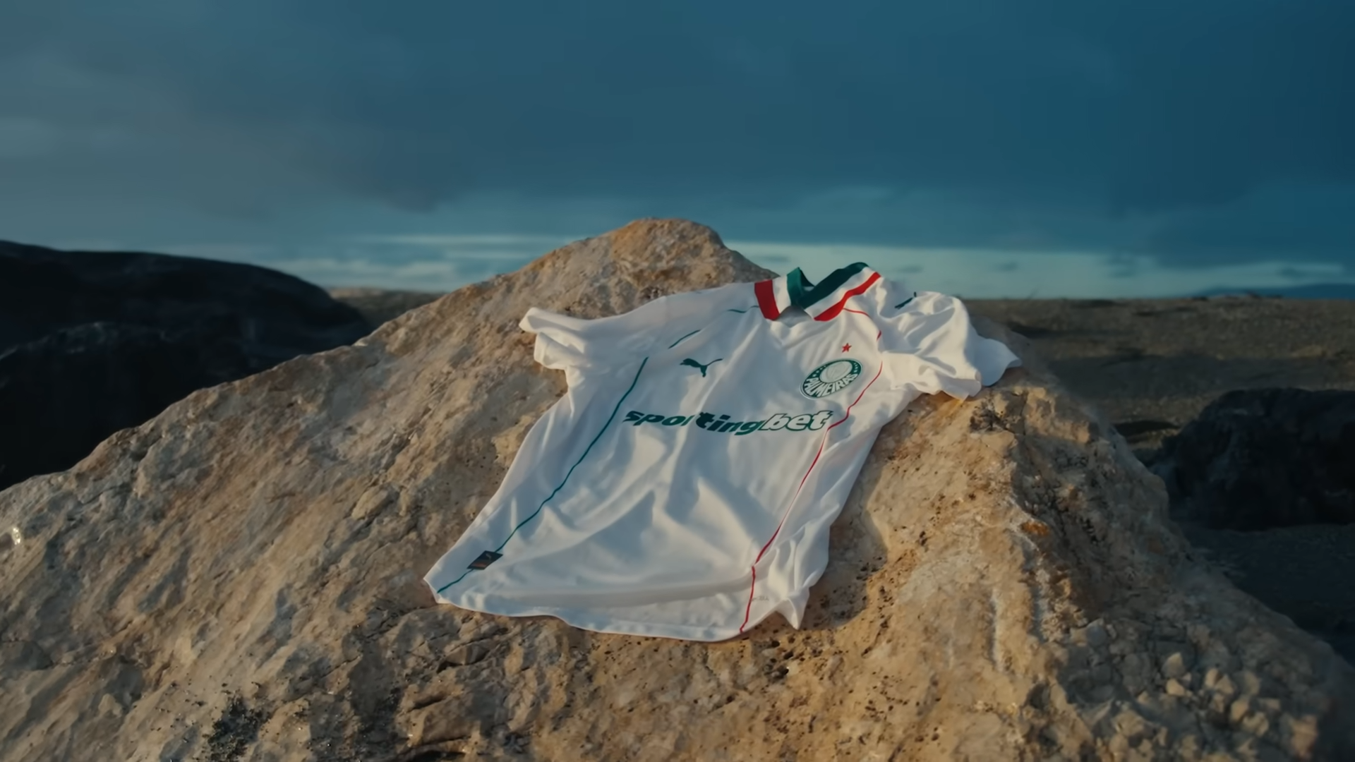 Palmeiras e Puma apresentam uniformes para a temporada 2026