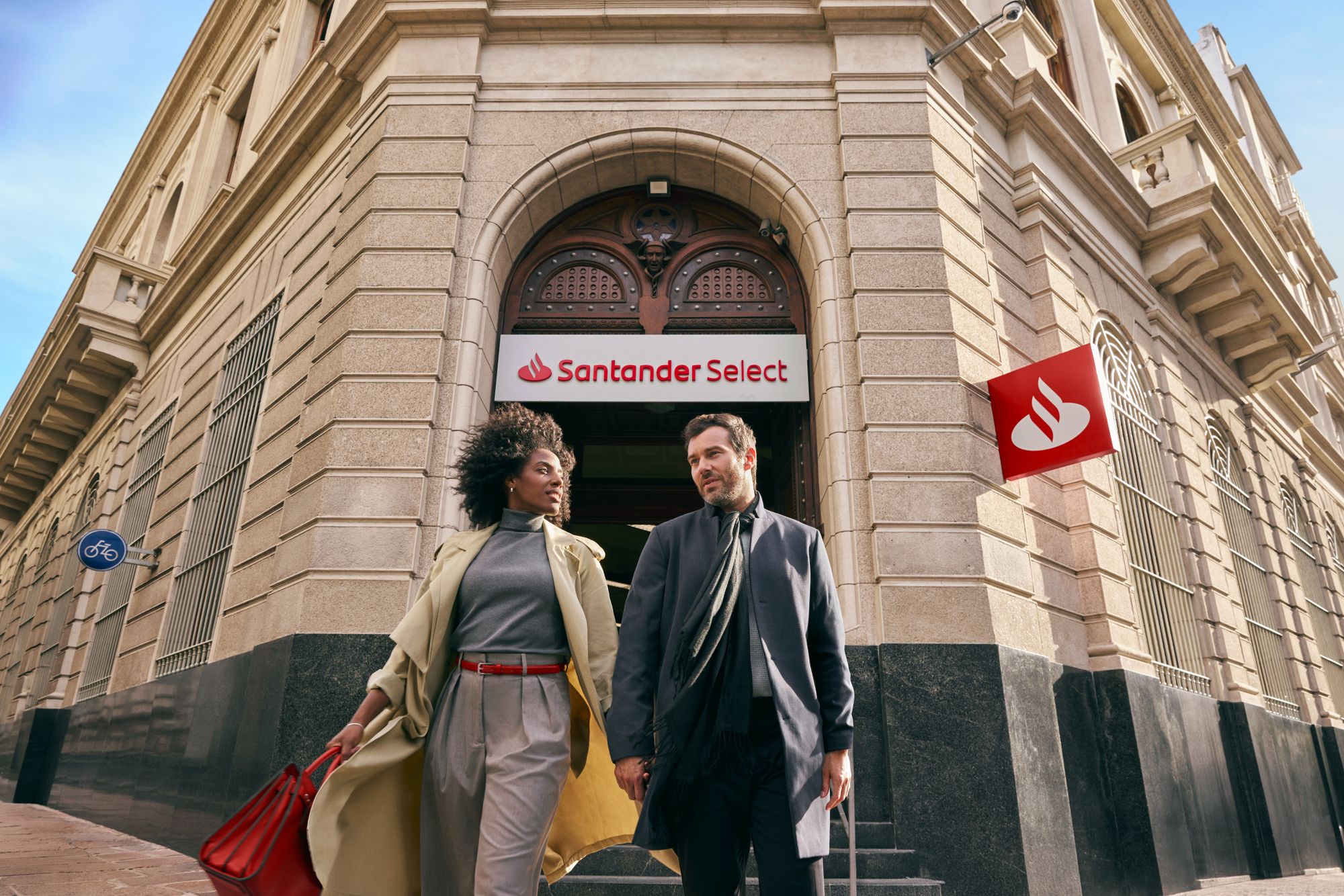 Santander Select reposiciona segmento de alta renda com foco em globalidade