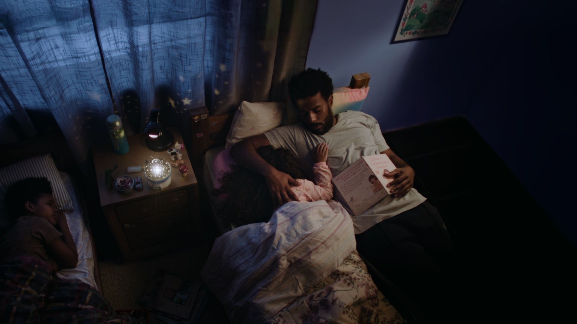 Nubank faz releitura de clássico da Legião Urbana em novo filme