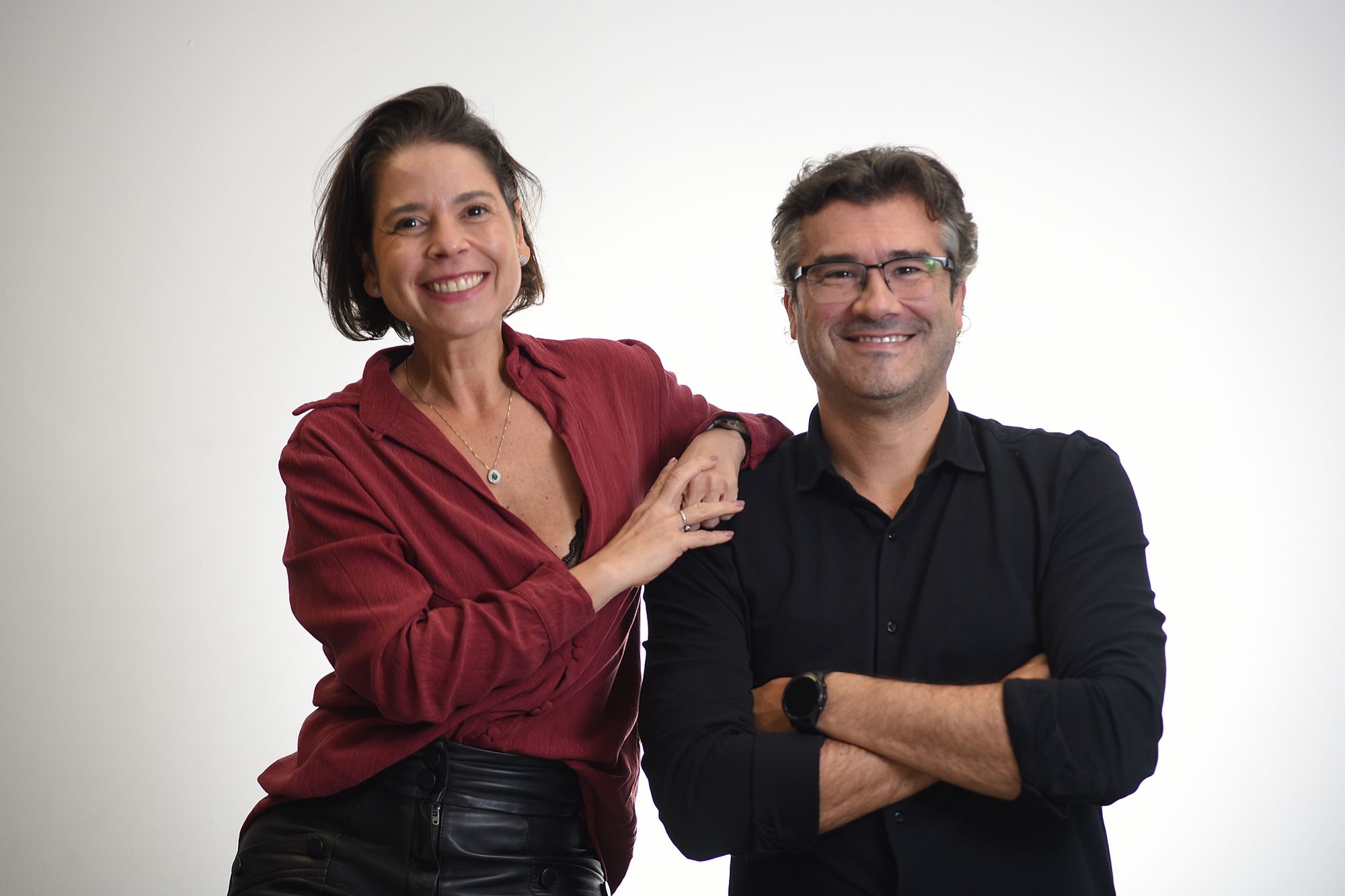 Leo equilibra legado e inovação para fase de expansão e reposicionamento