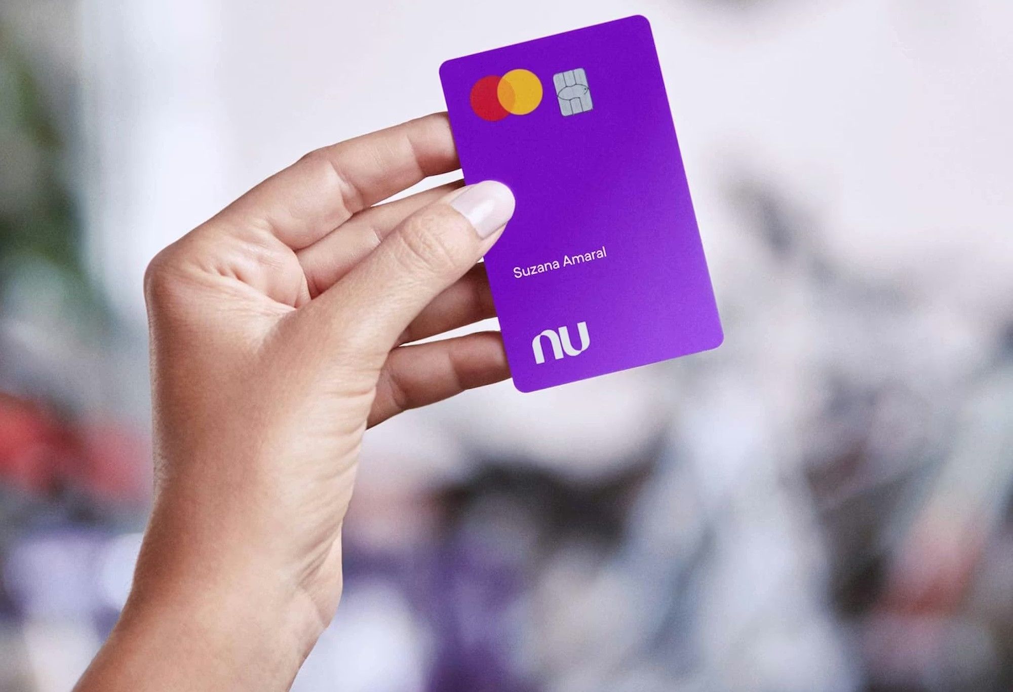 Nubank é a marca financeira de maior destaque nas favelas, aponta Tracking da NÓS