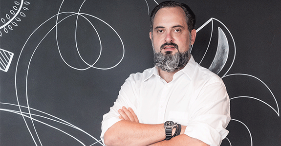 Hamilton Leão reforça time da FullHouse