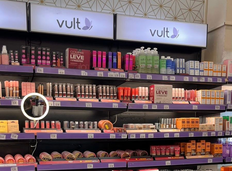 Vult ‘entrega tudo’ em nova campanha