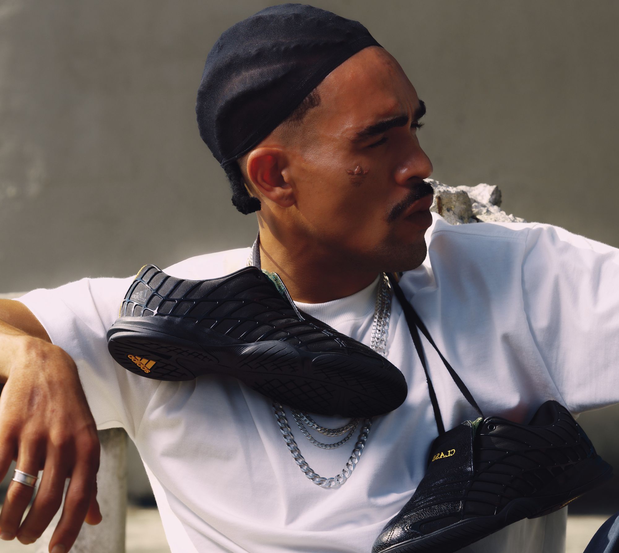 Adidas Originals e Class lançam collab inspirada no Brasil com versões de modelos clássicos