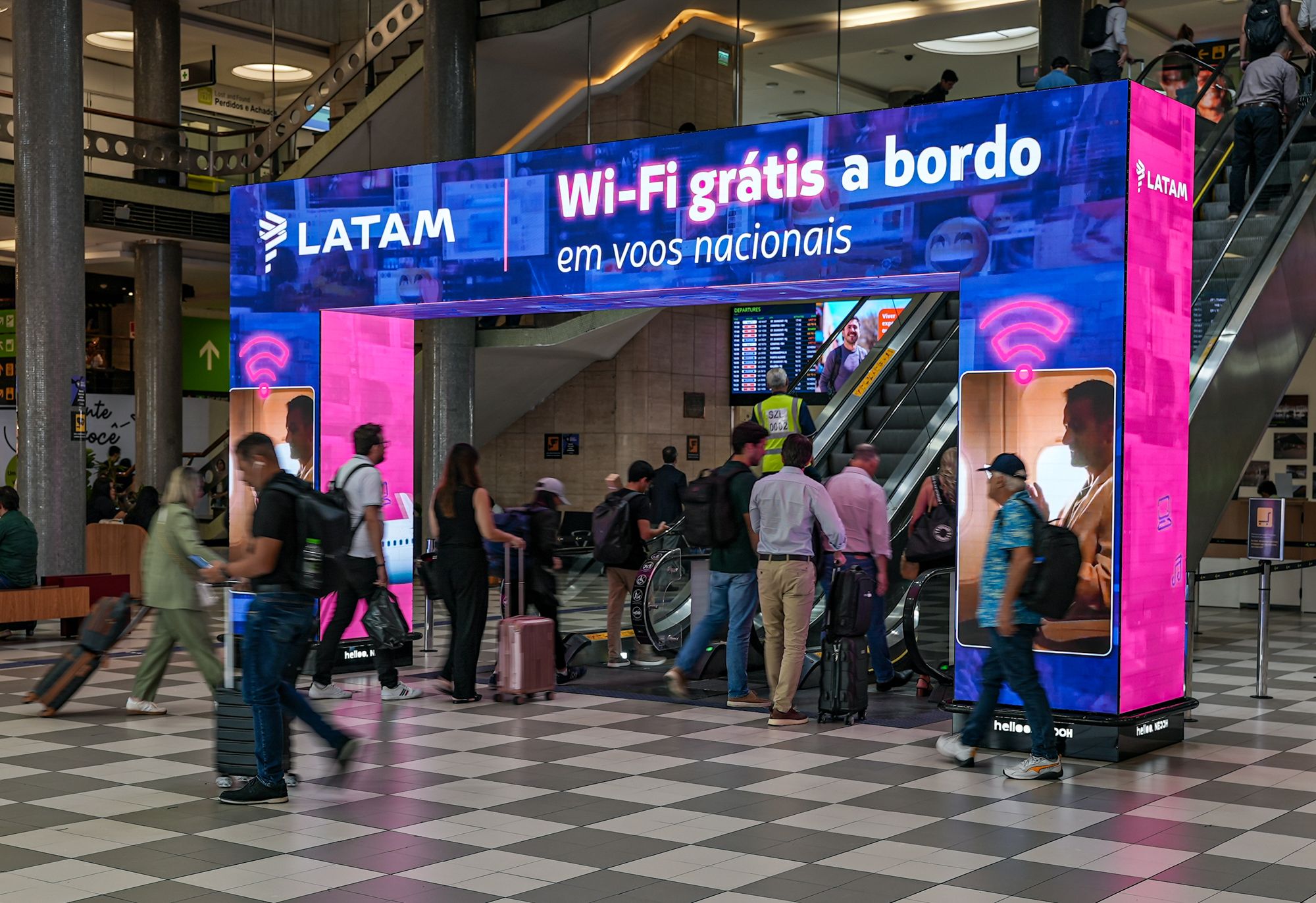 Neooh e helloo passam a operar 100% da mídia do Aeroporto de Congonhas
