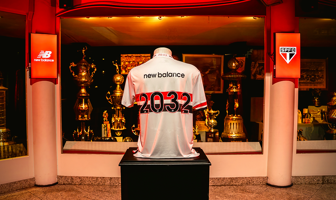 New Balance renova com São Paulo até 2032 após alta de 113% em receitas