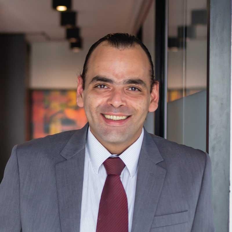 Estamos explorando artistas depois da morte, e chamando de inovação