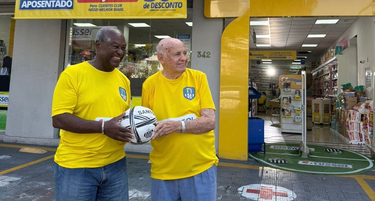 Farmácias Nissei aposta em ídolos do futebol para campanha voltada ao público 60+