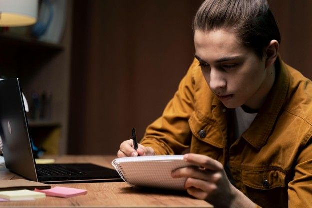 Criptomoedas na escola: hora de ensinar educação financeira?