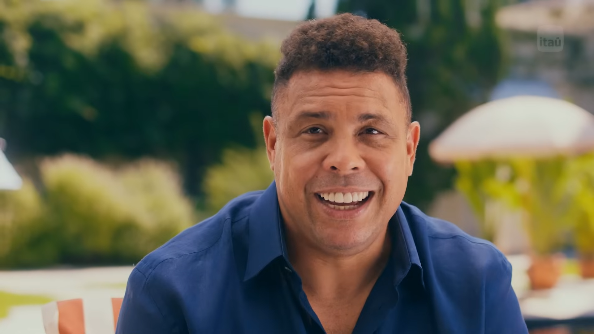 Itaú lança promoção com Ronaldo Fenômeno e sorteio de R$ 2 milhões em barras de ouro