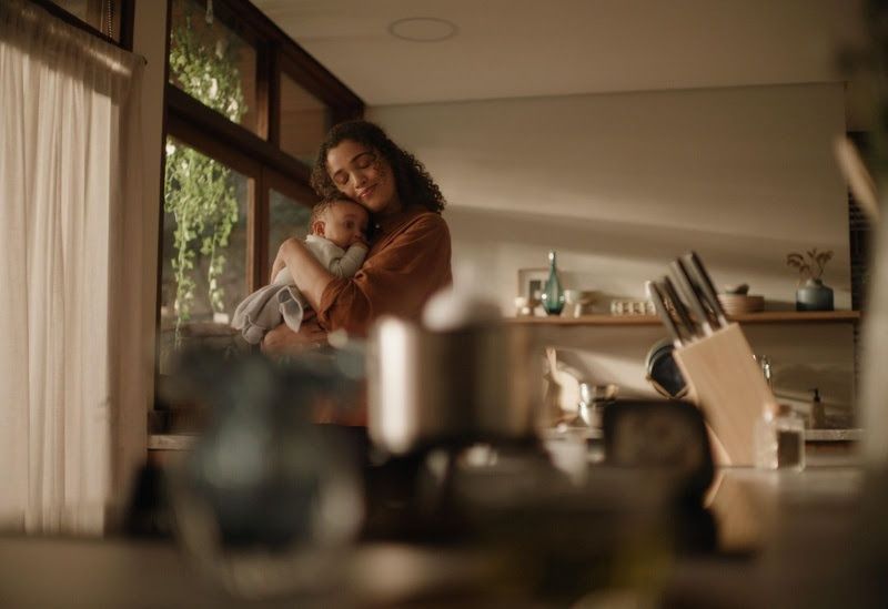 Electrolux celebra 100 anos com campanha protagonizada por Ágatha Moreira na Globo